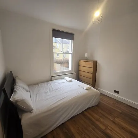 Brixton 5 Bedroom Wonder London Exterior photo